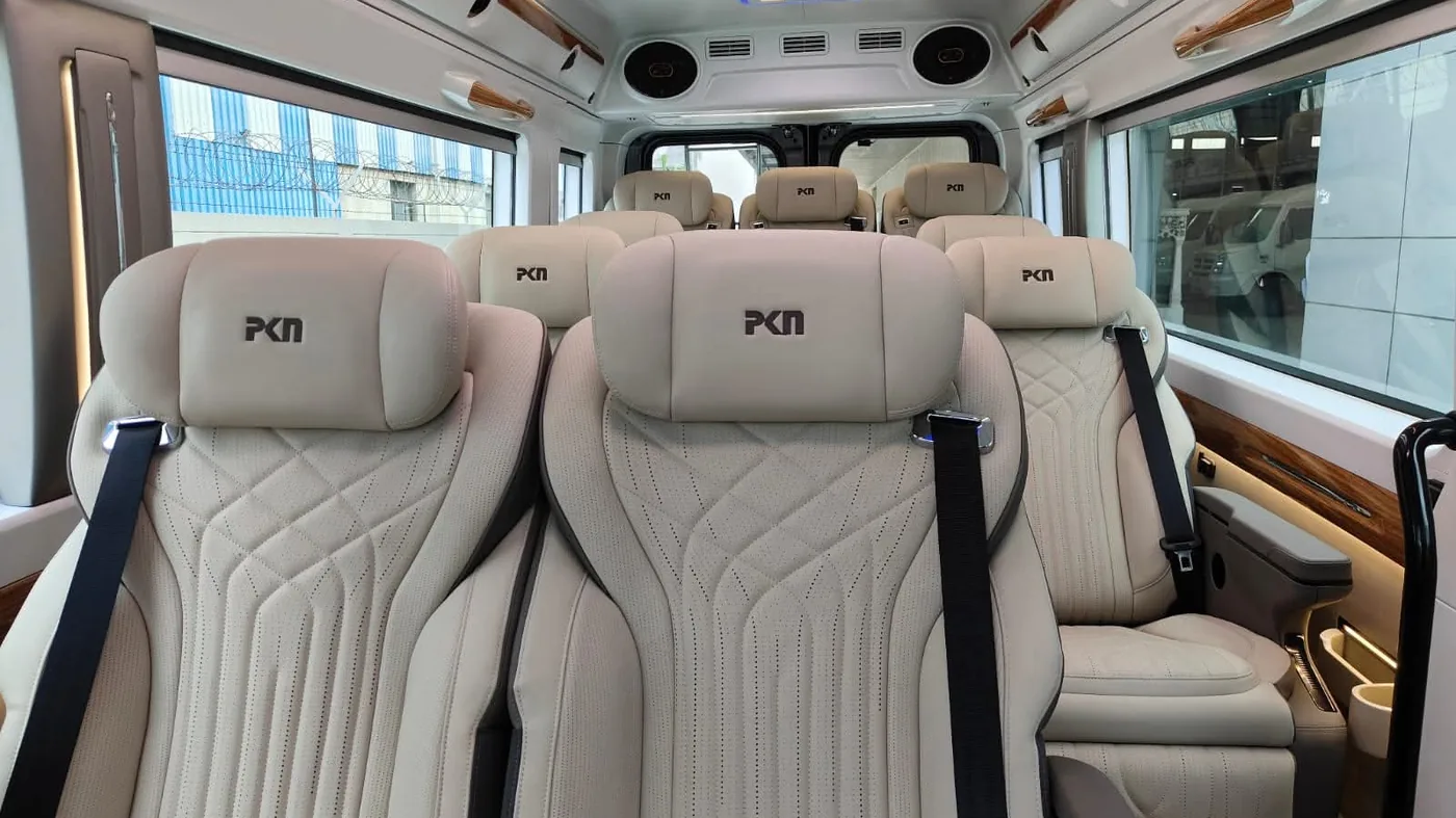 Maharaja Urbania — 9 Seater for hire in Varanasi